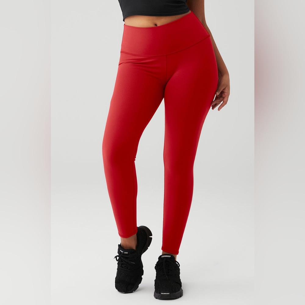 NWT Alo yoga high-waist airbrush RED legging Sz. Medium